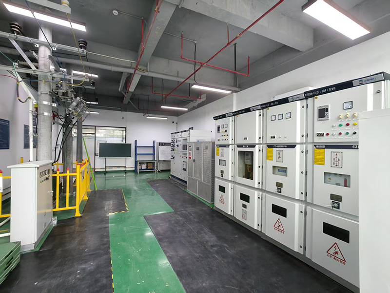 高压科二电柜.jpg